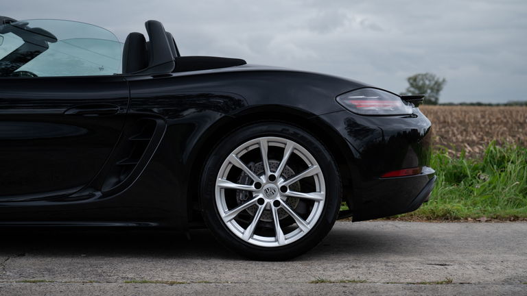 Porsche 718 Boxster