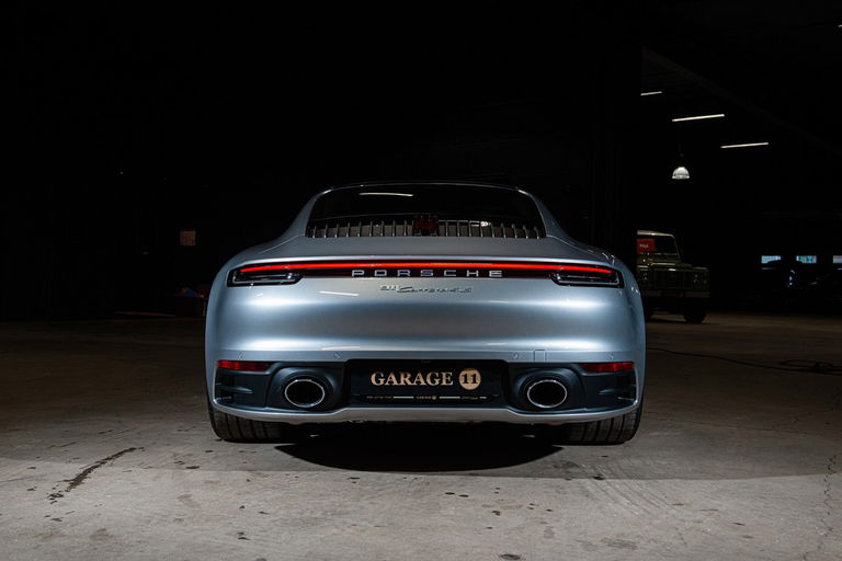 Porsche 992 Carrera 4S