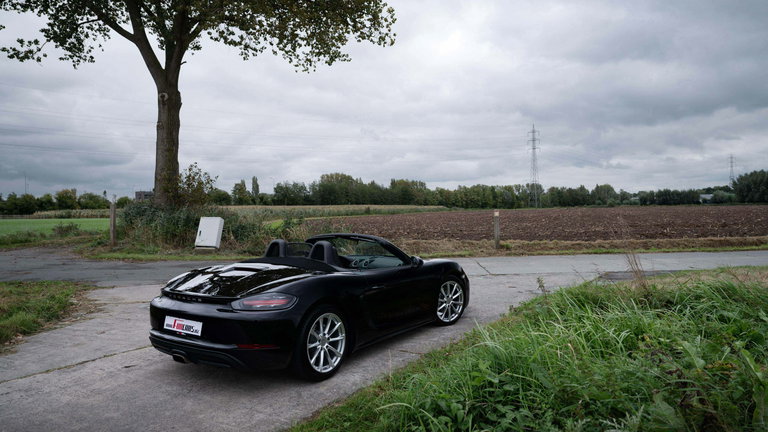 Porsche 718 Boxster