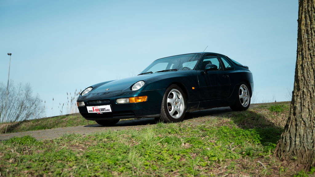 Porsche 968