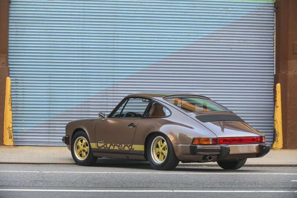 Porsche 911 Carrera 2,7