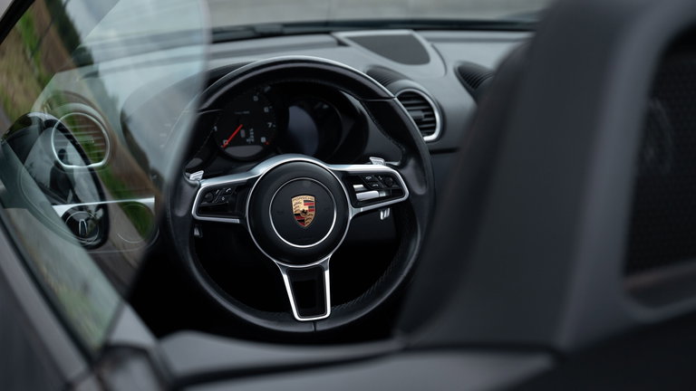 Porsche 718 Boxster