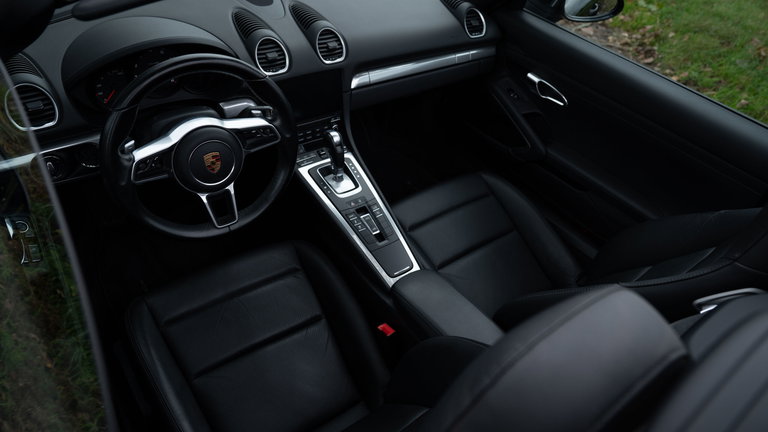 Porsche 718 Boxster