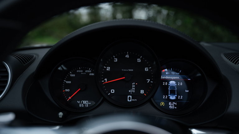 Porsche 718 Boxster
