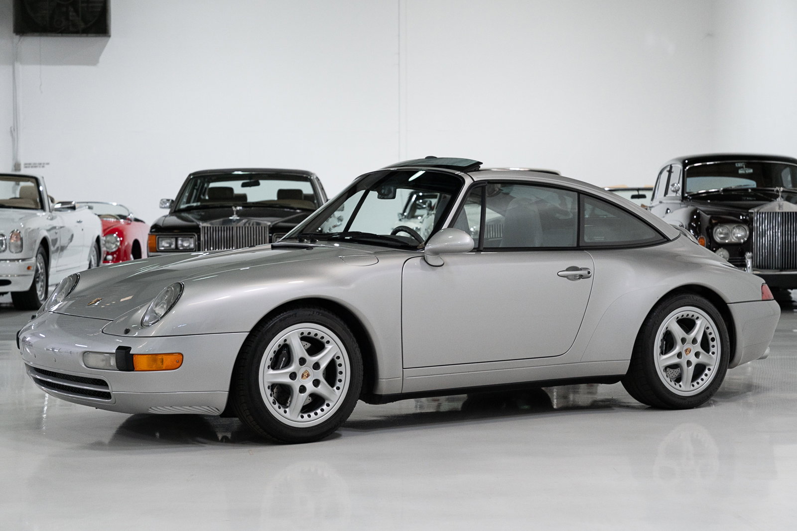 Porsche 993 Targa 1998 - elferspot.com - Marketplace for Porsche