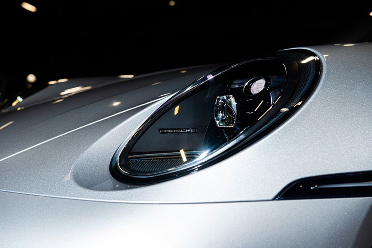 Porsche 992 Carrera 4S