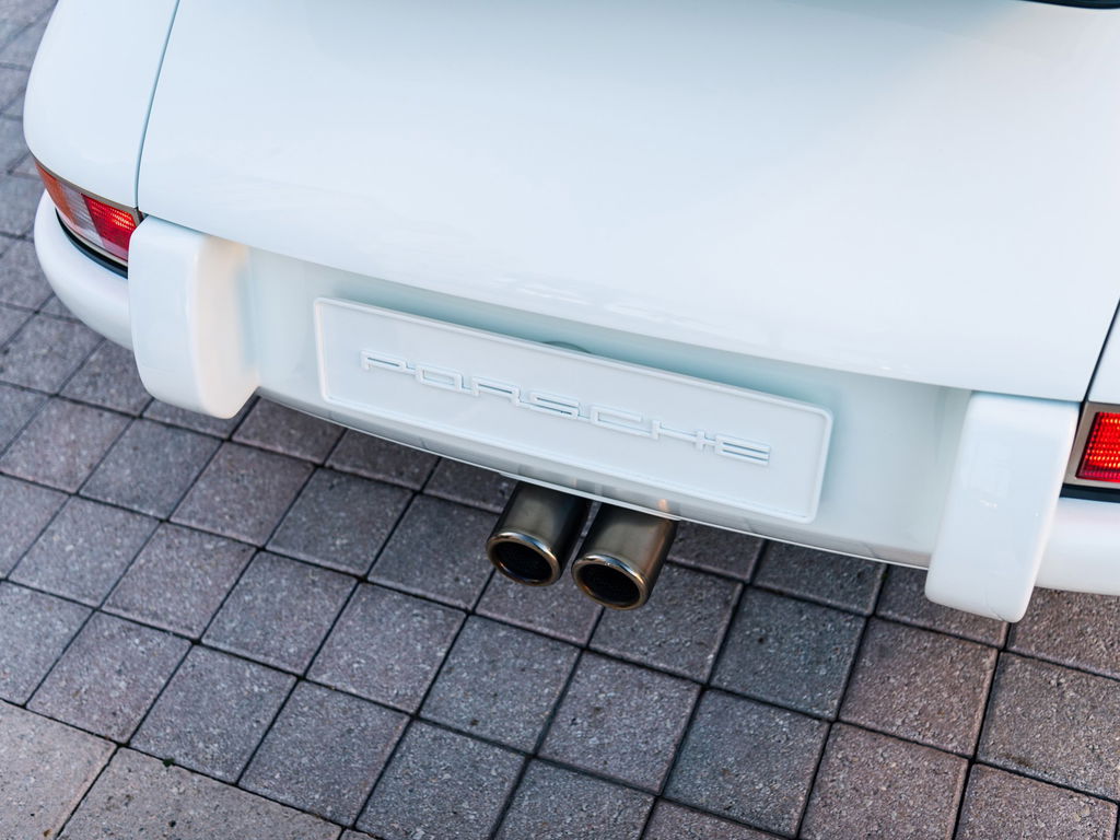 Porsche 911 Reimagined by Singer