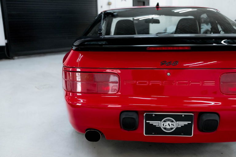 Porsche 968