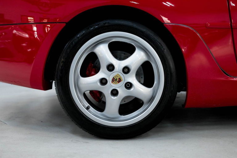 Porsche 968