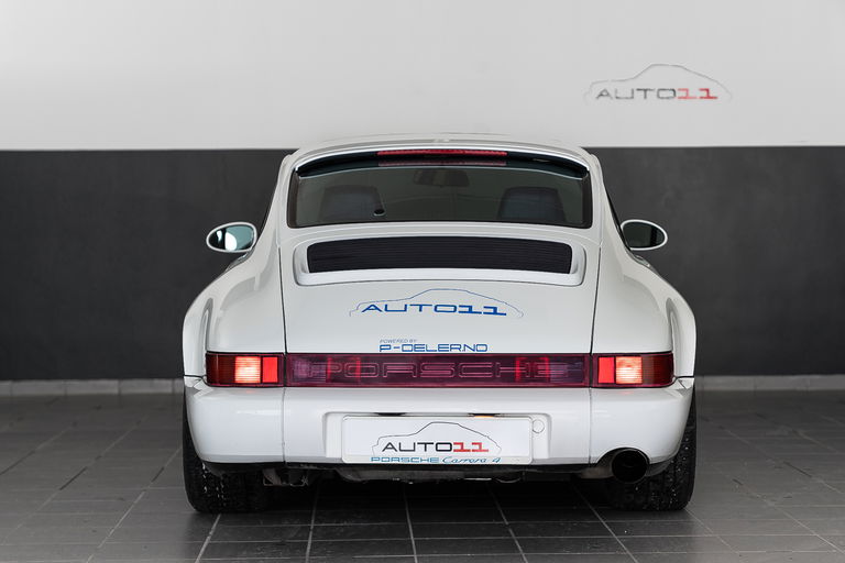 Porsche 964 Carrera 4