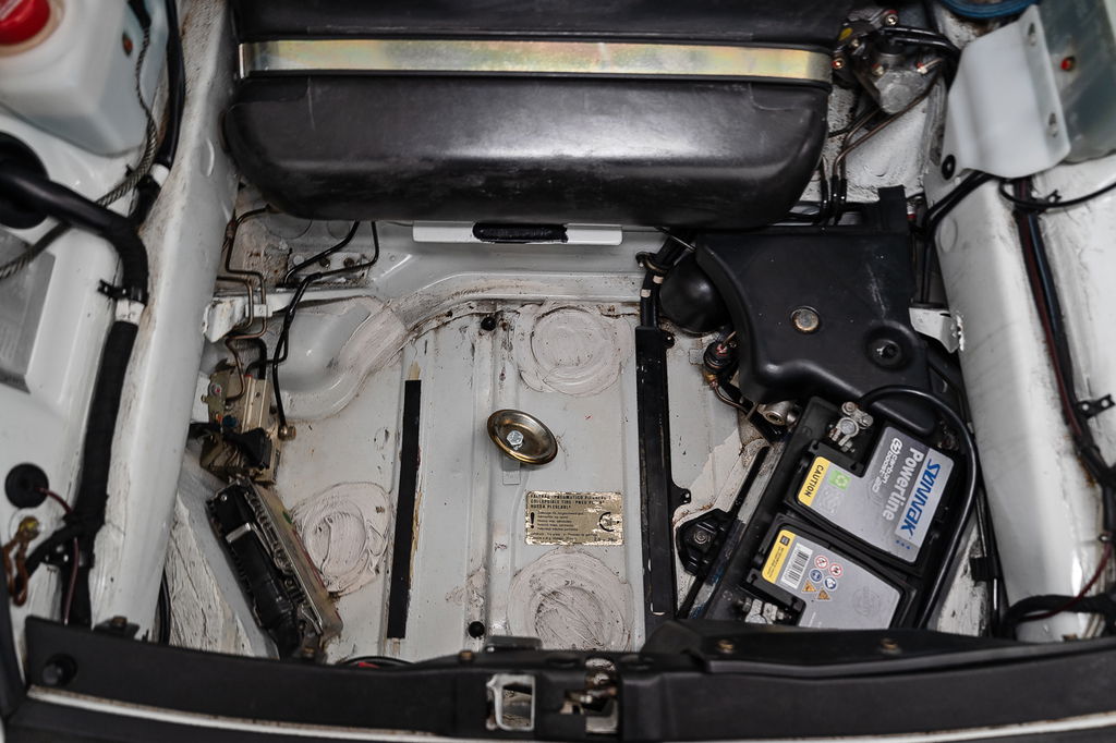 Porsche 964 Carrera 4