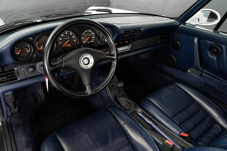 Porsche 964 Carrera 4