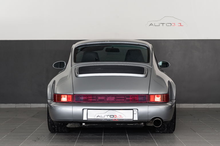 Porsche 964 Carrera 4