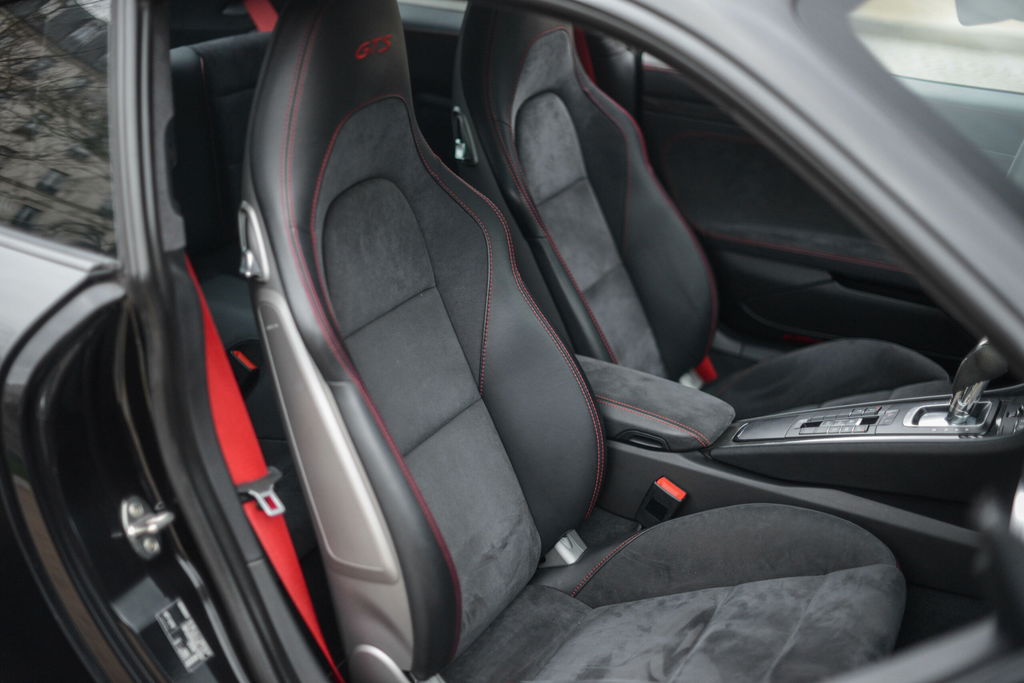 Porsche 991.2 Carrera GTS