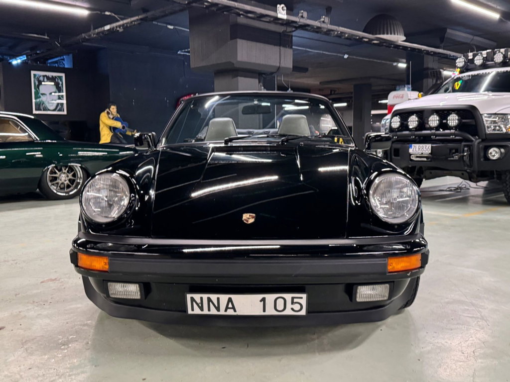 Porsche 911 Turbo 3.3