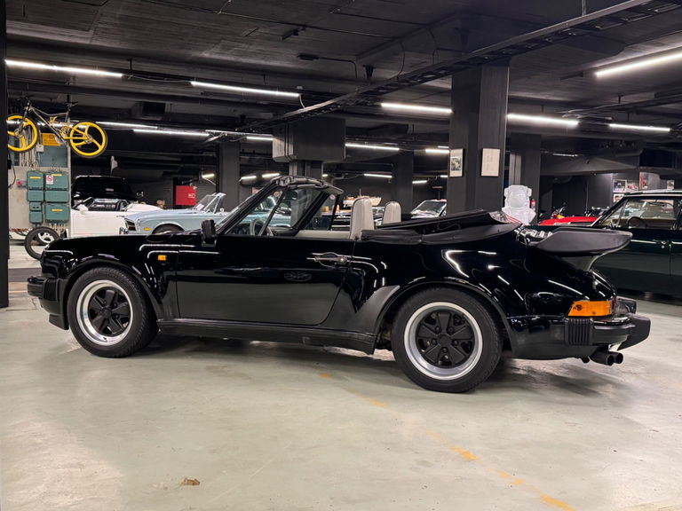 Porsche 911 Turbo 3.3