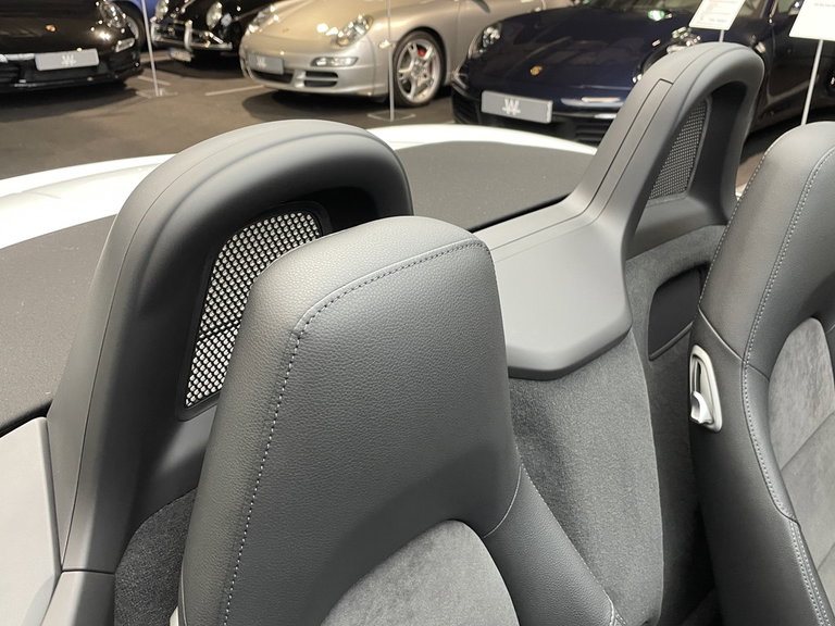 Porsche 981 Boxster