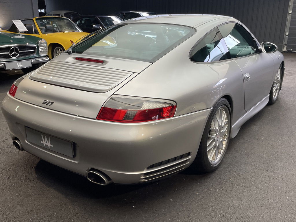 Porsche 996 Carrera