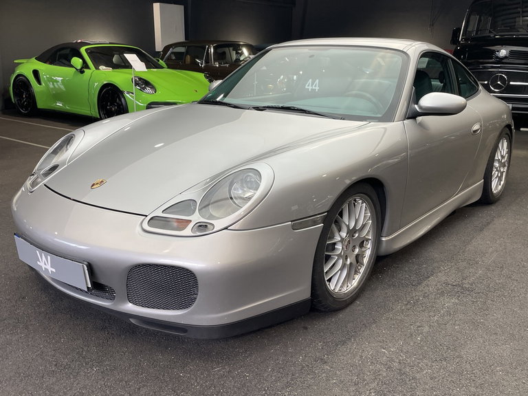 Porsche 996 Carrera