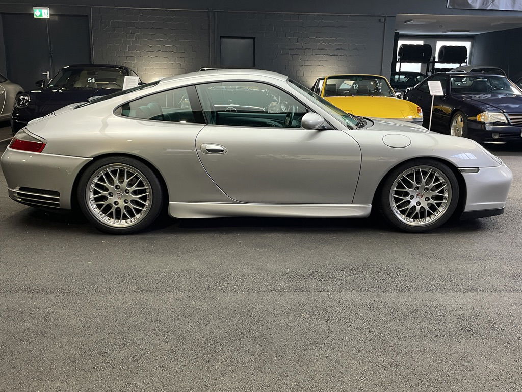 Porsche 996 Carrera