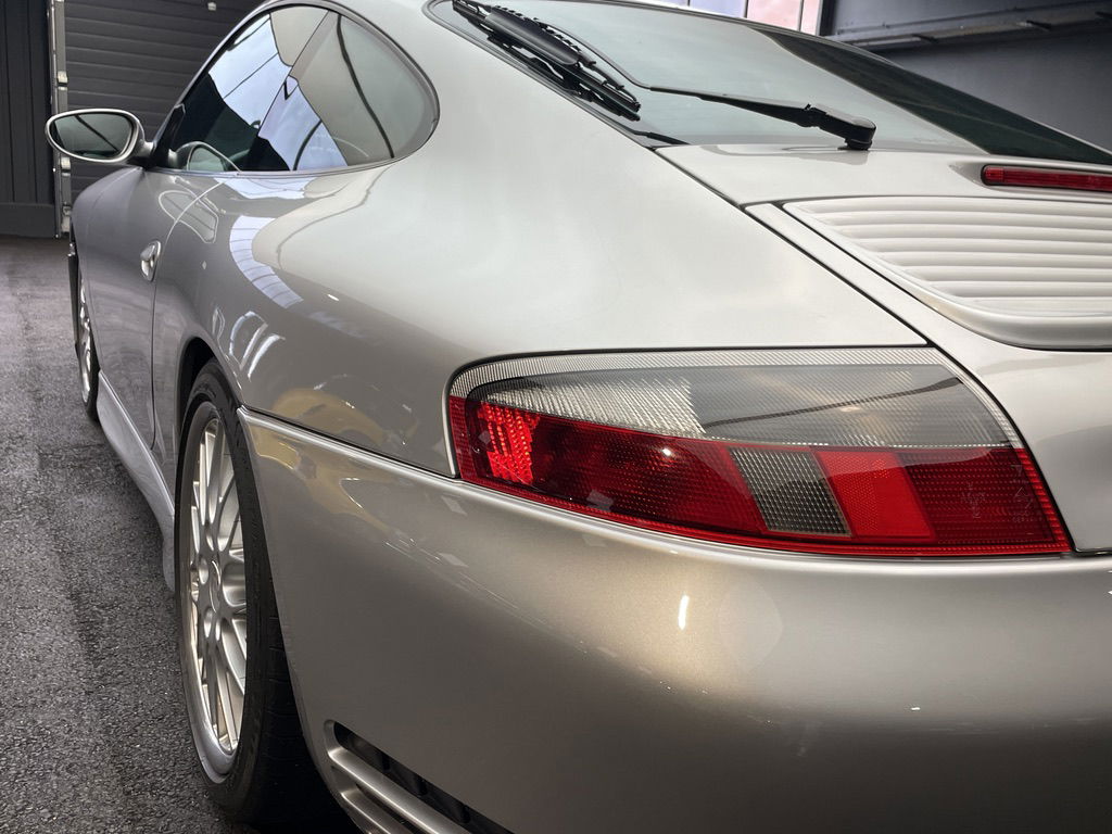 Porsche 996 Carrera