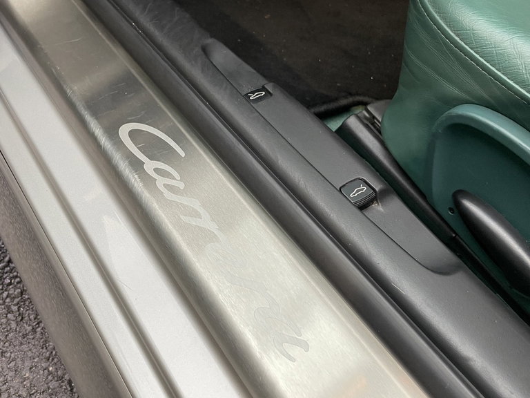 Porsche 996 Carrera