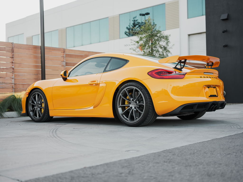 Porsche 981 Cayman GT4