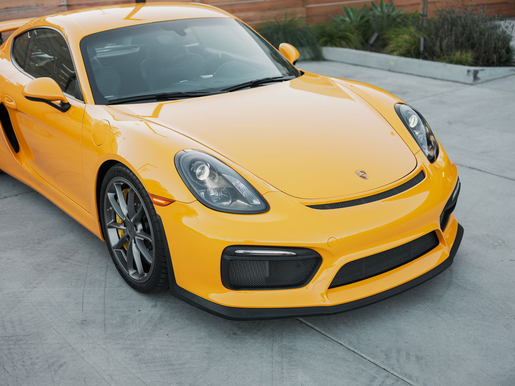 Porsche 981 Cayman GT4