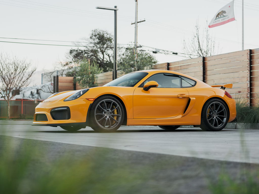Porsche 981 Cayman GT4