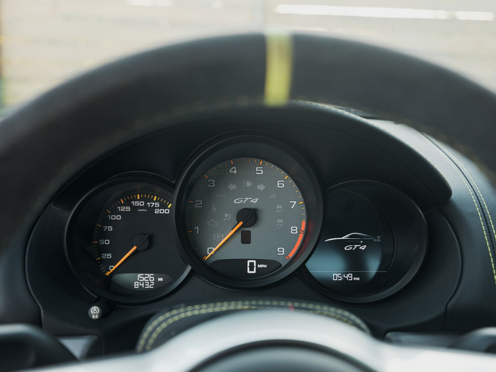 Porsche 981 Cayman GT4