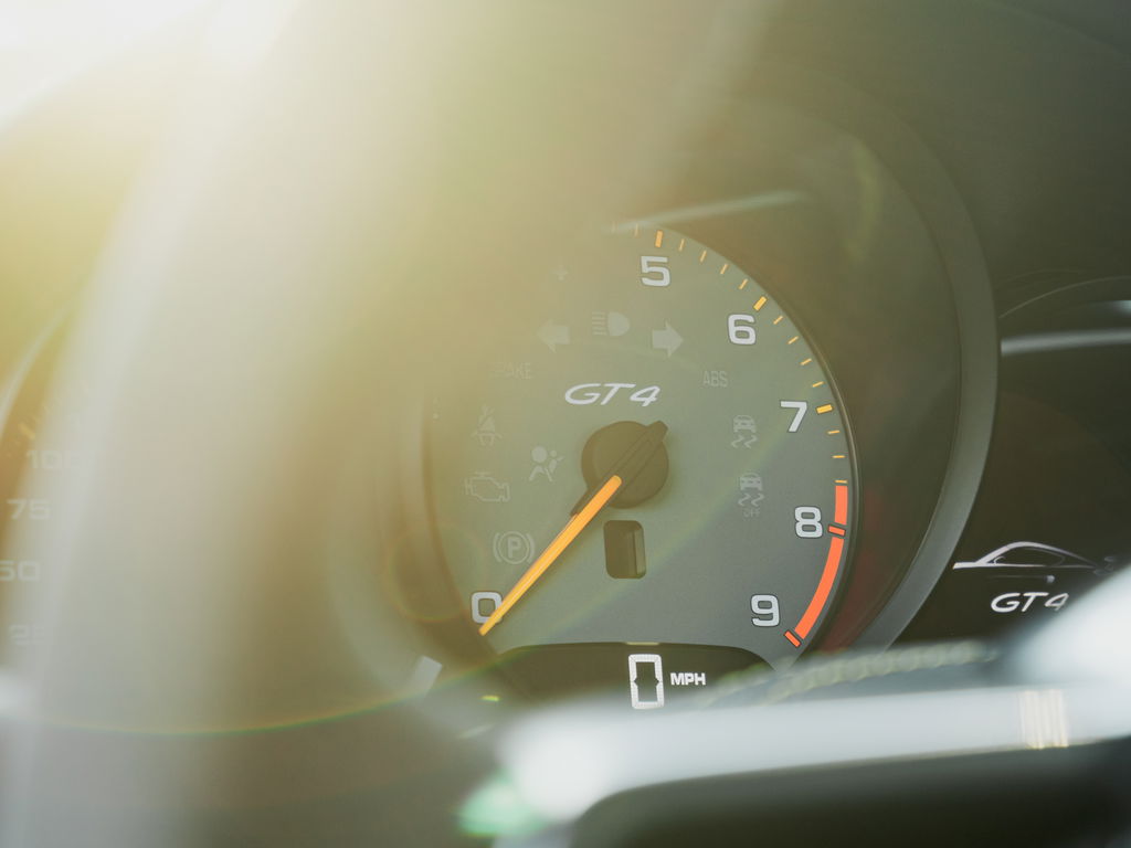 Porsche 981 Cayman GT4