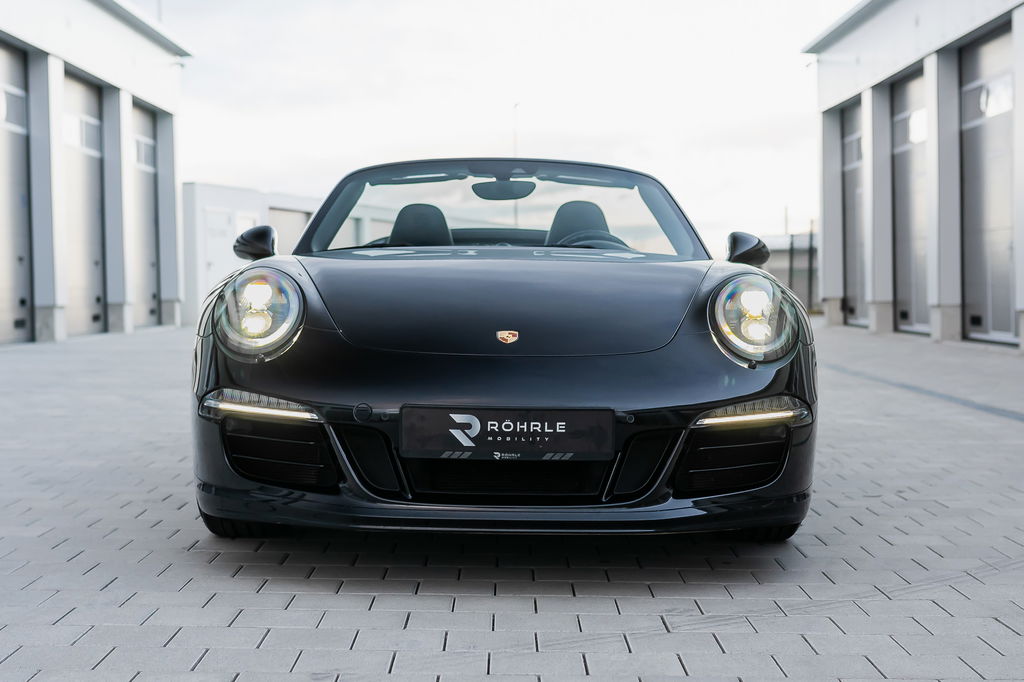 Porsche 991 Carrera 4 GTS