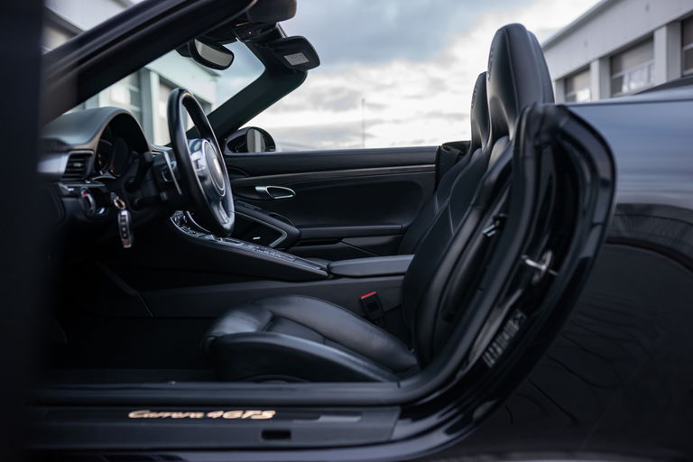 Porsche 991 Carrera 4 GTS