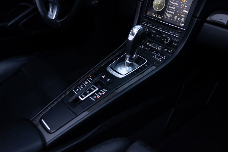 Porsche 991 Carrera 4 GTS