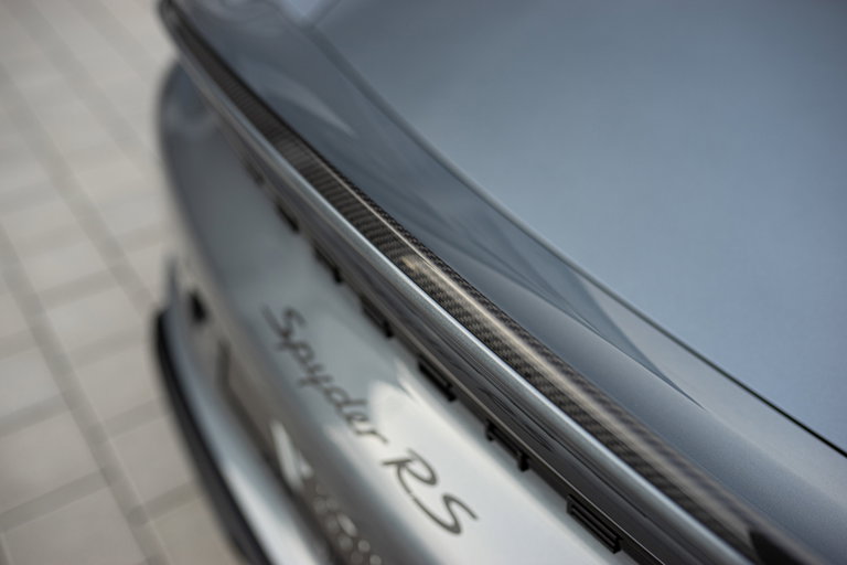 Porsche 718 Spyder RS