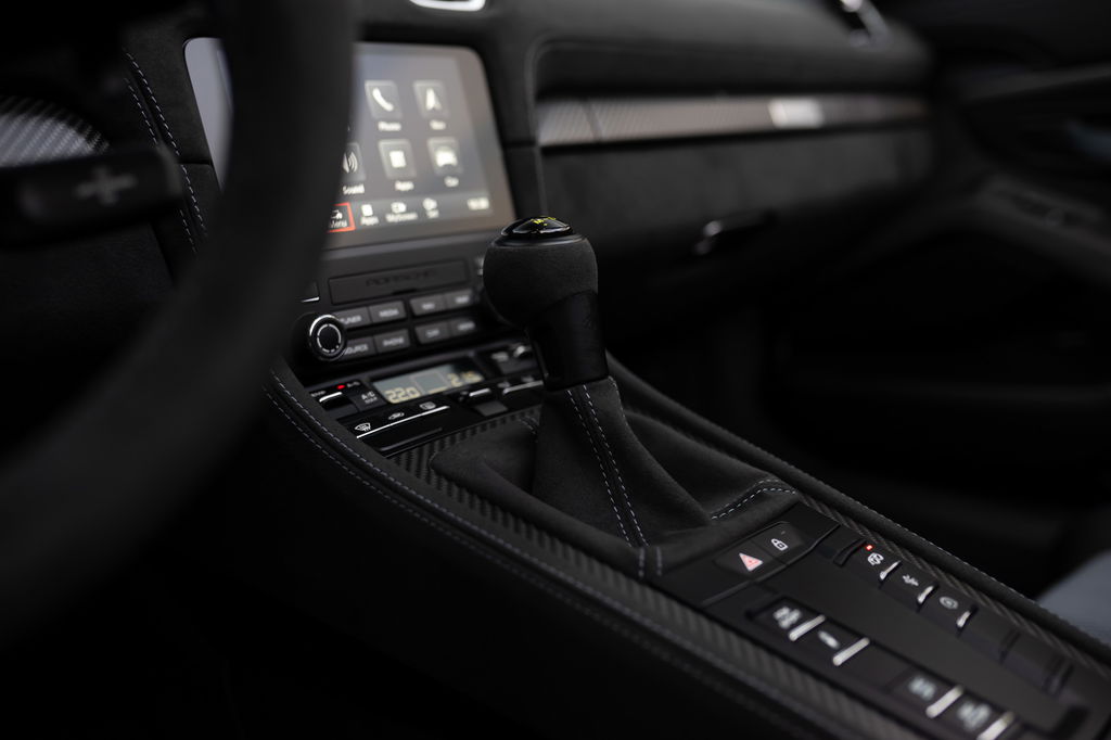 Porsche 718 Spyder RS