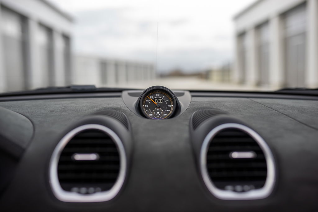 Porsche 718 Spyder RS