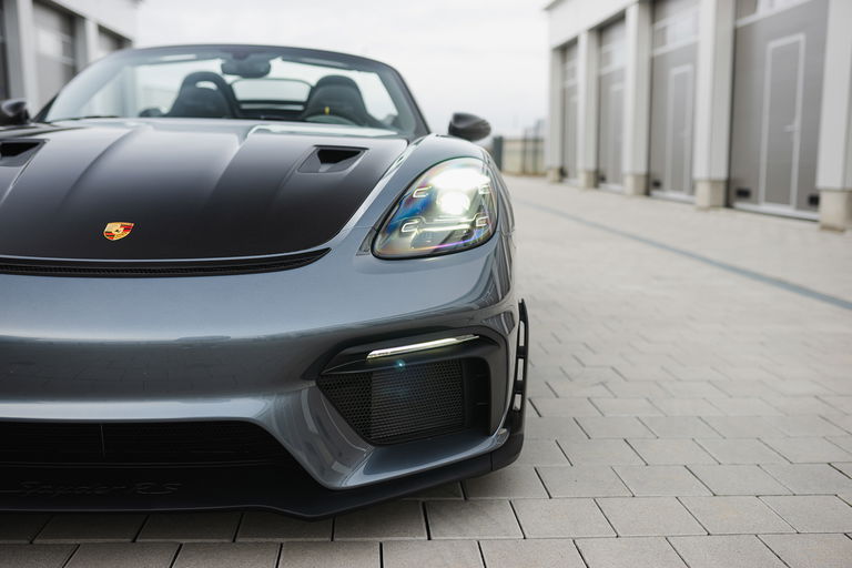 Porsche 718 Spyder RS