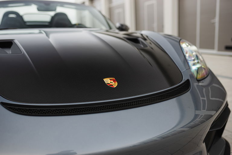 Porsche 718 Spyder RS