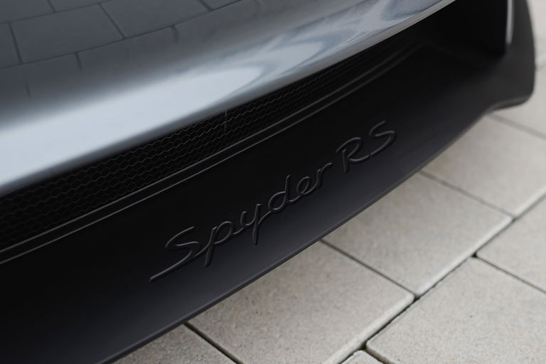 Porsche 718 Spyder RS