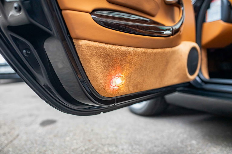 Porsche 996 Carrera 4 Millennium Edition