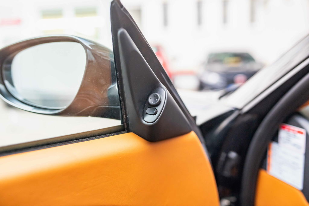 Porsche 996 Carrera 4 Millennium Edition