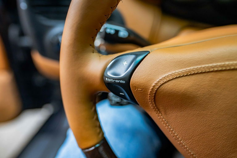 Porsche 996 Carrera 4 Millennium Edition