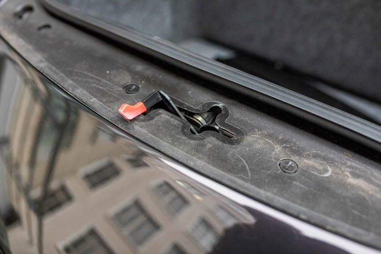 Porsche 996 Carrera 4 Millennium Edition