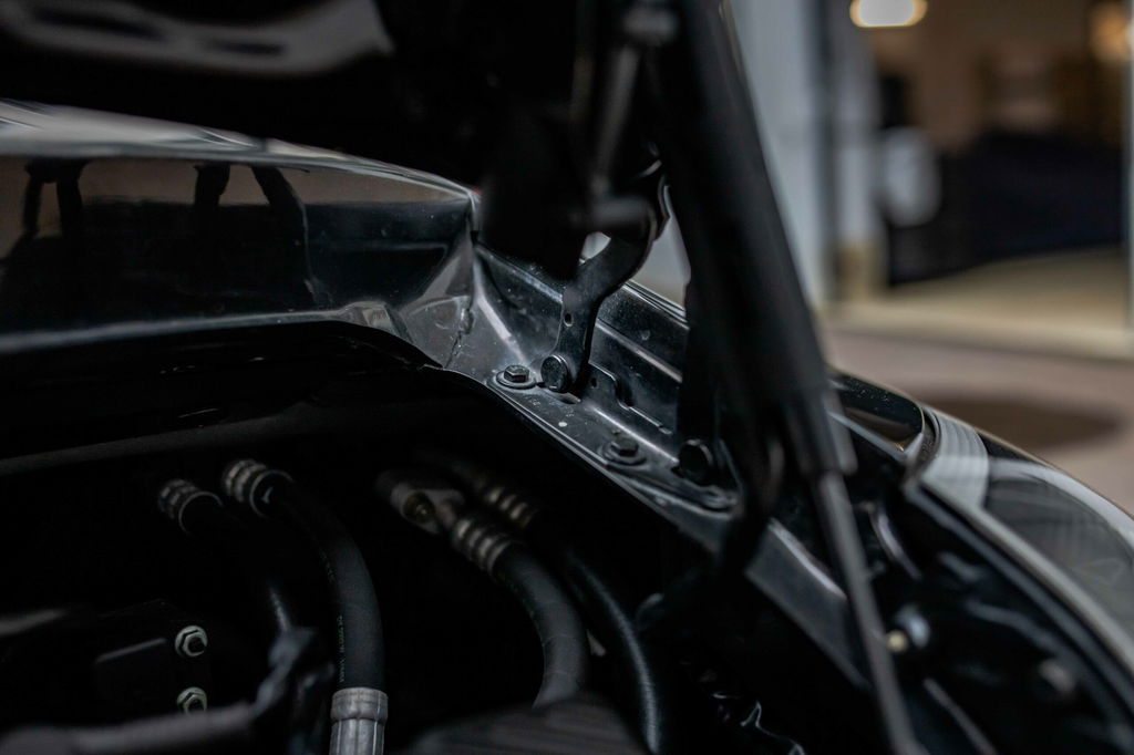 Porsche 996 Carrera 4 Millennium Edition