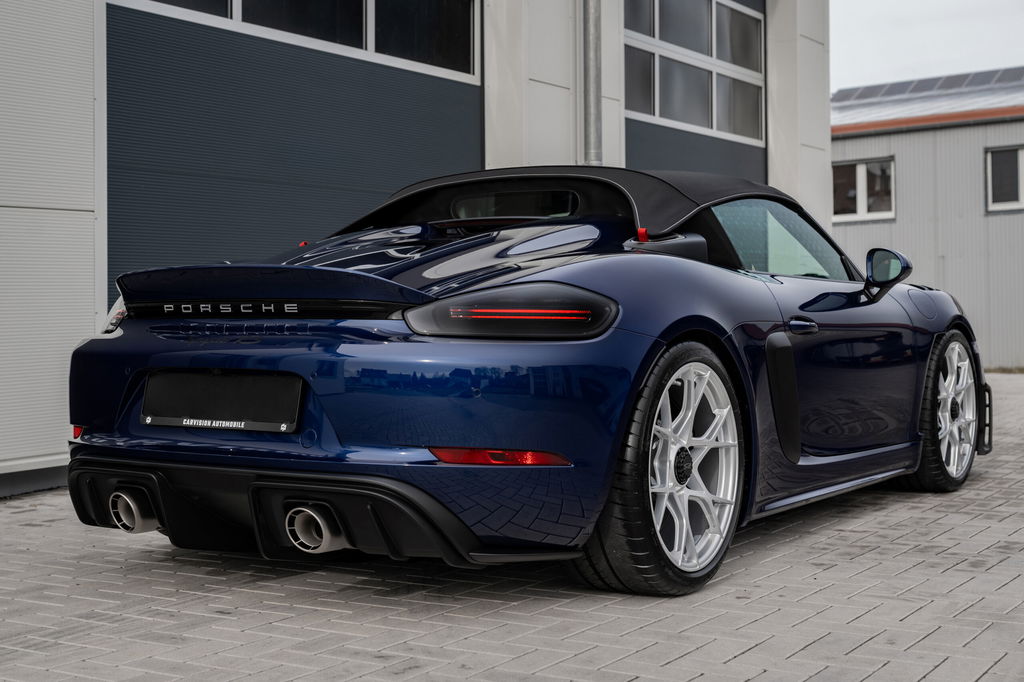 Porsche 718 Spyder RS