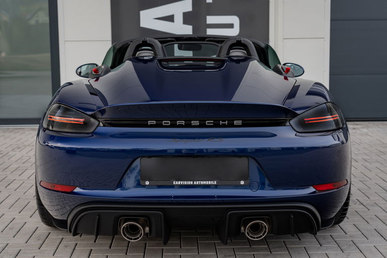 Porsche 718 Spyder RS
