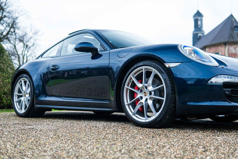 Porsche 991 Carrera 4S