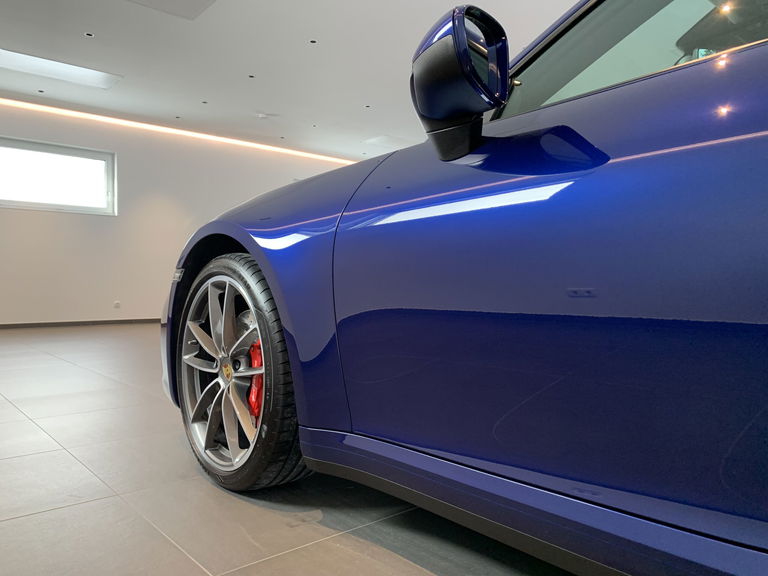 Porsche 992 Carrera 4S