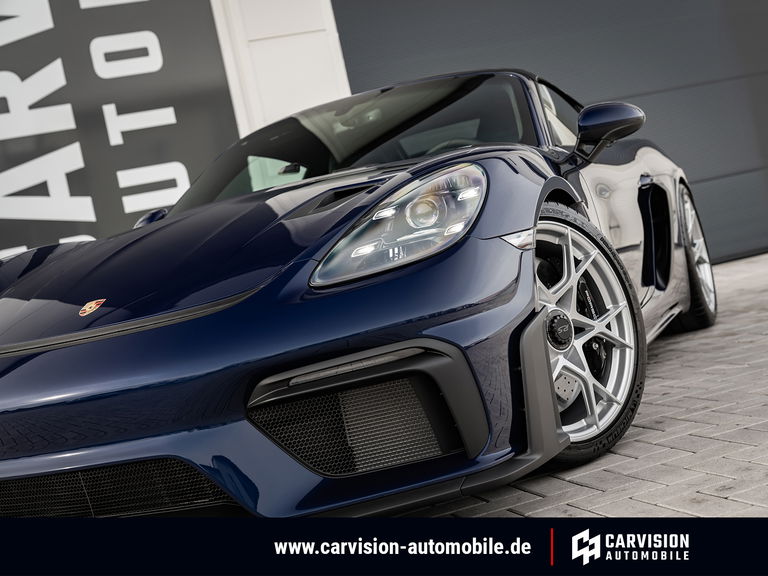 Porsche 718 Spyder RS